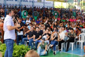 Imagem da notícia - Governo do Amazonas entrega cadeiras de rodas, unidades da carteira PcD, Ciptea e do Passe Legal, em Autazes