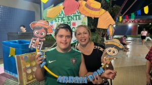 Imagem da notícia - Pessoas com deficiência participam da “Festa Julina Inclusiva” dos Centros Estaduais de Convivência da Família