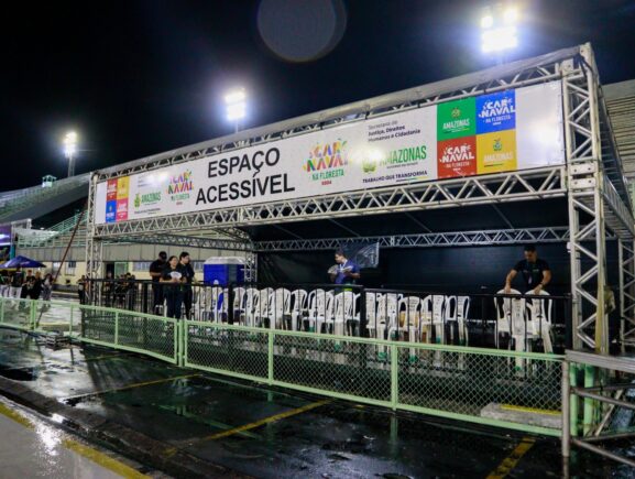 Carnaval na Floresta 2026: Governo do Amazonas disponibiliza Espaço Acessível nas festividades do Sambódromo